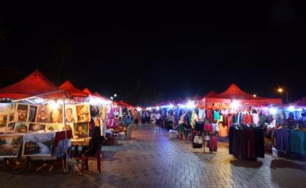 Night Markets in Laos | Boosting Local Economies and Culture