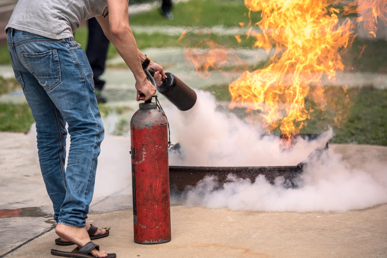 basic-fire-fighting-evacuation-fire-drill-simulation-training-safety-condominium-factory