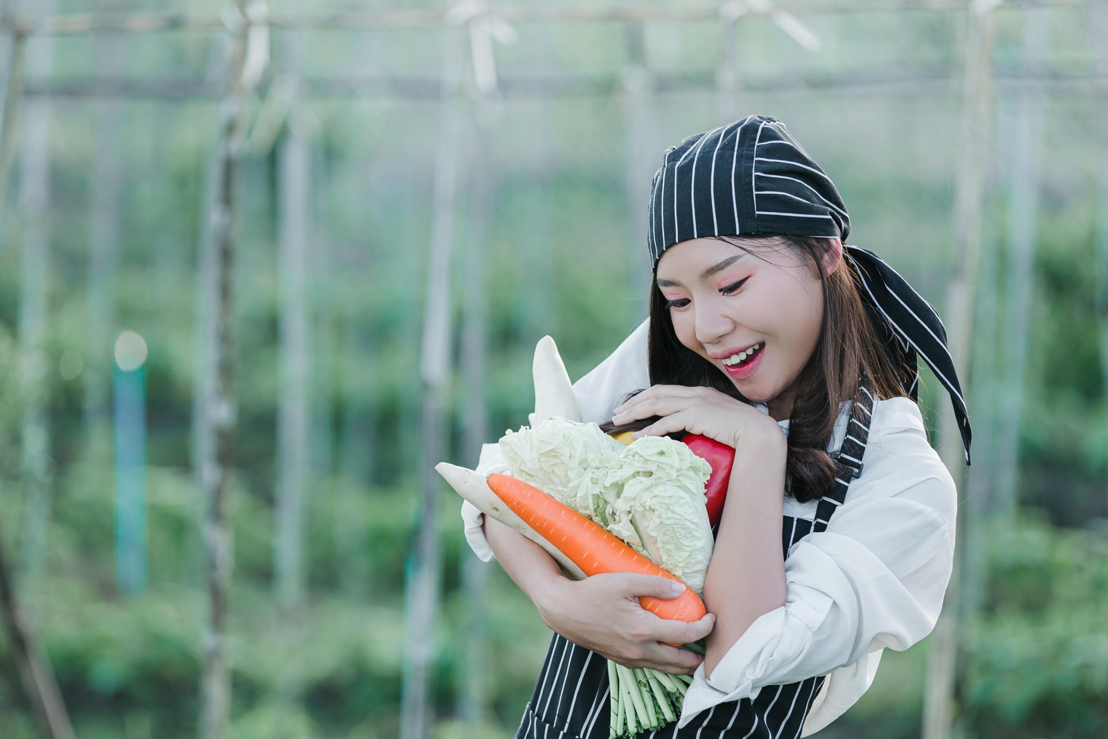 chef-harvesting-fresh-produce-off-organic-farm