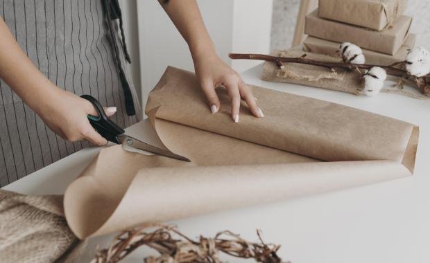 Handmade Paper Industry in Laos | Global Niche Markets and Cultural Value