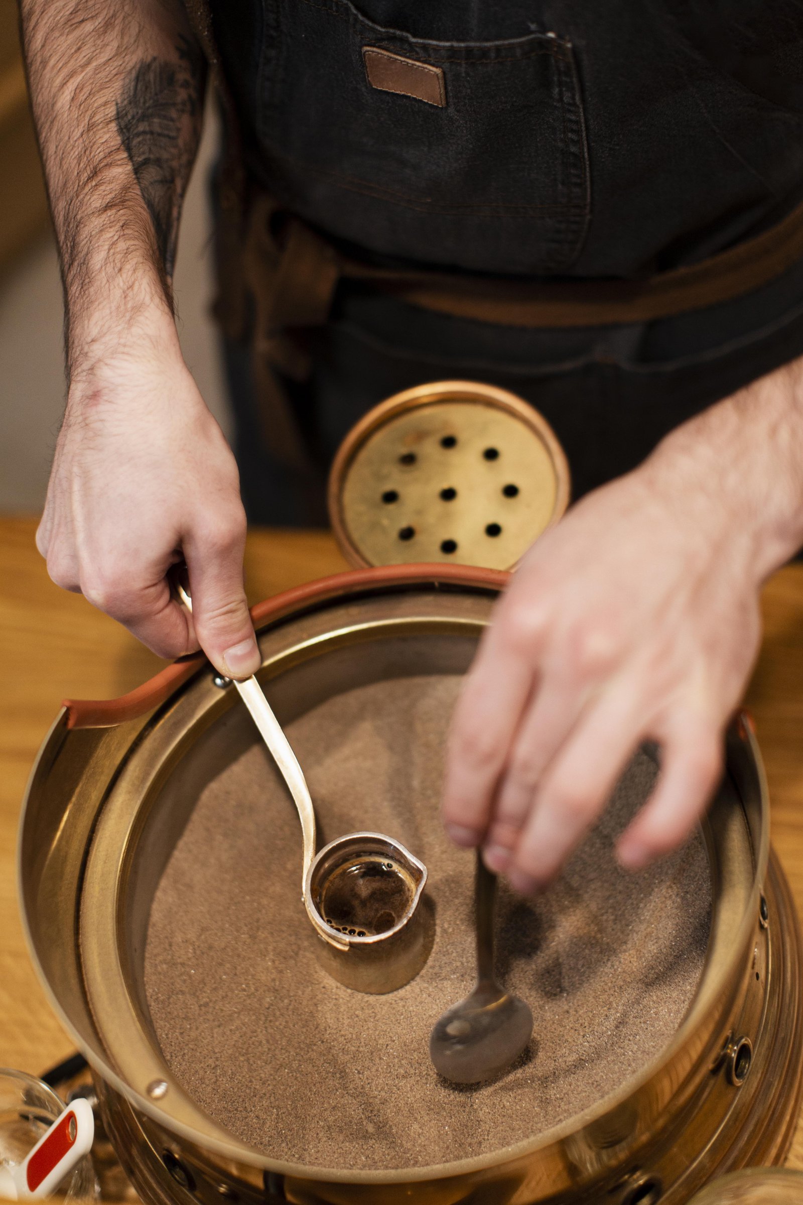 high-angle-preparing-coffee-process