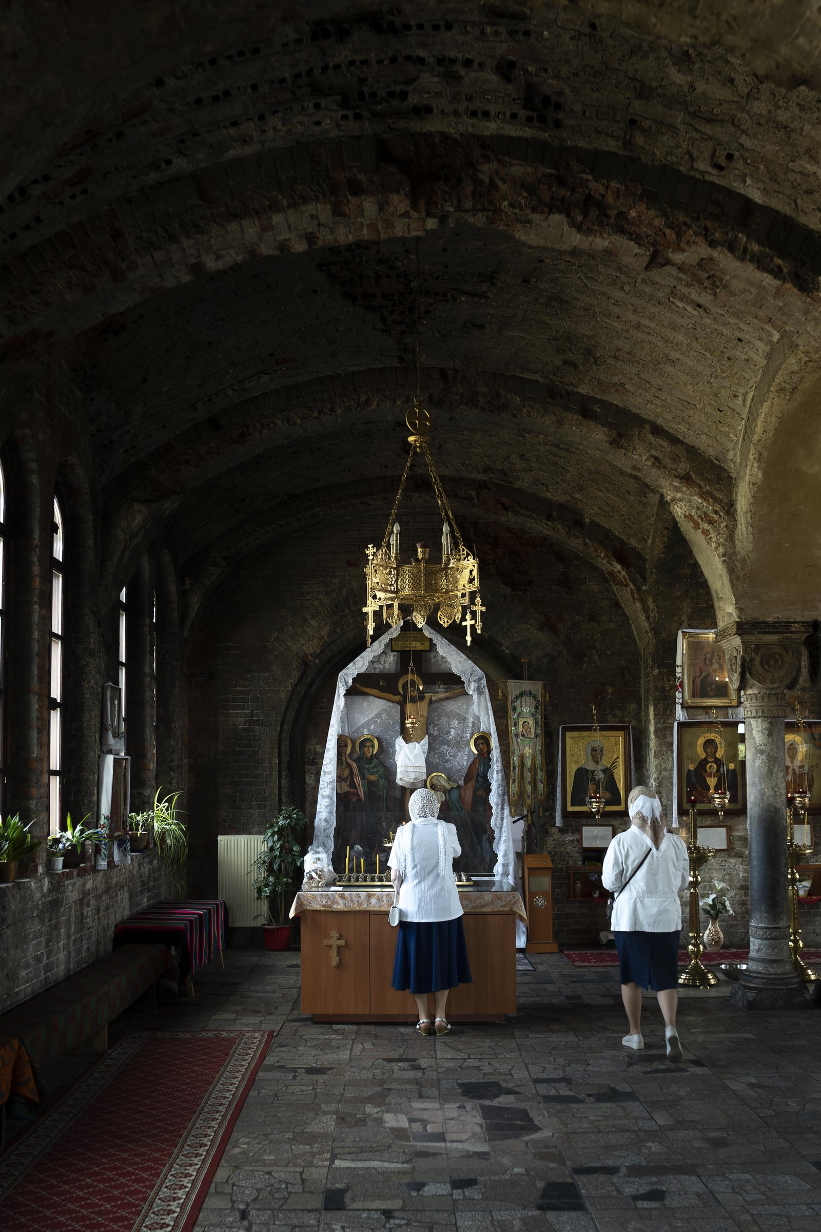 inside-view-church