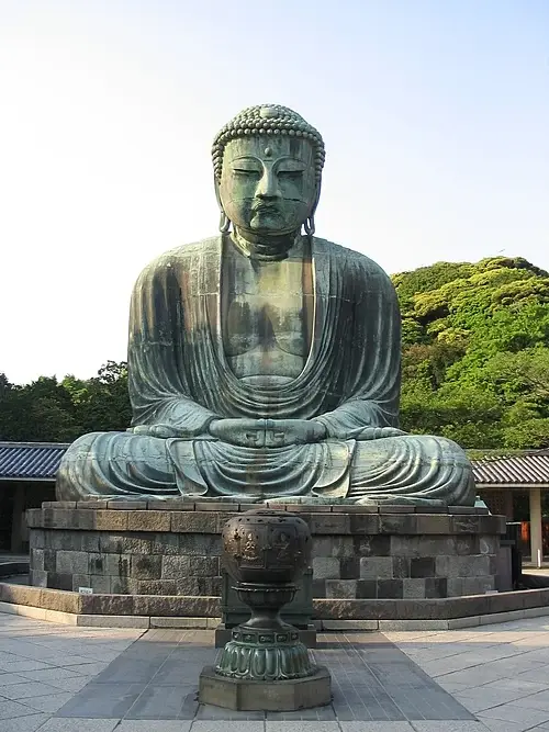 Kamakura_Budda_Daibutsu_front_1885.jpg