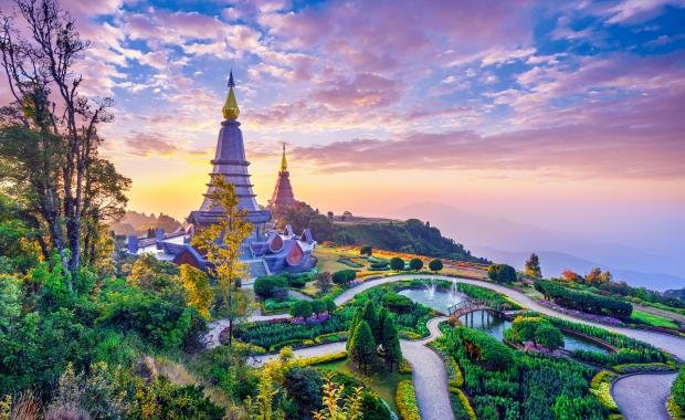 Top Tourist Attractions in Laos: Luang Prabang, Vang Vieng, and the 4000 Islands