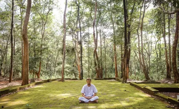 Silent Meditation Retreats in Laos | Mindful Tourism and Spiritual Healing