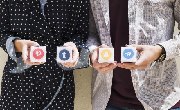 Why Social Media Integration is Essential for Lao Business Websites