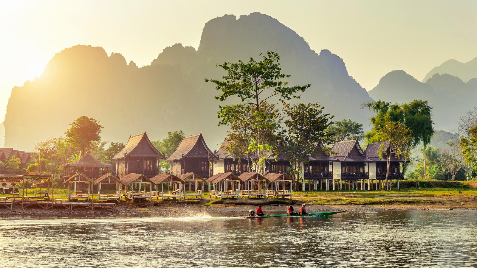 village-bungalows-along-nam-song-river-vang-vieng-laos